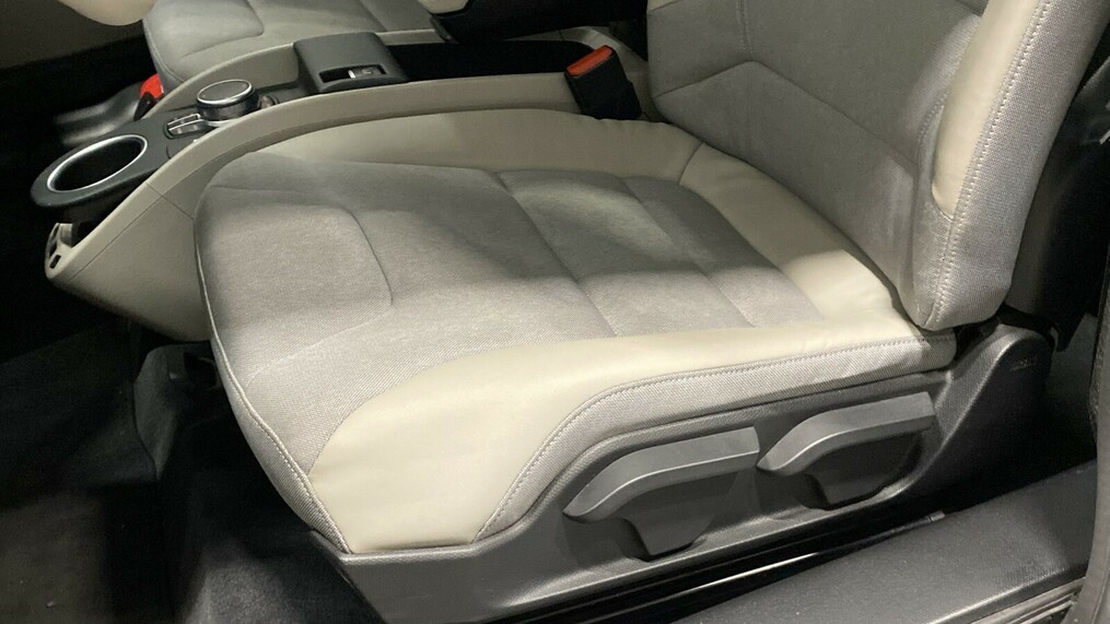 BMW Seria I3 i3
