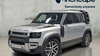 Land Rover Defender 110