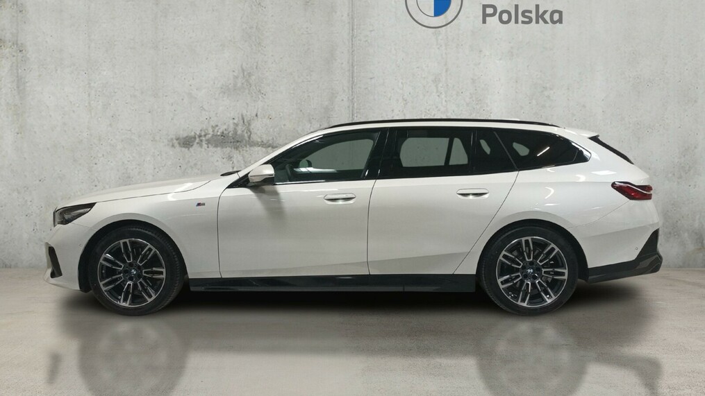 BMW Serii 5, 520