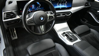 BMW Serii 3, 320