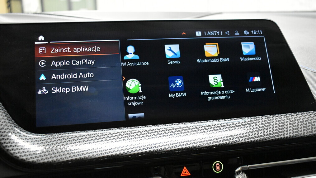 BMW Serii 2, 218