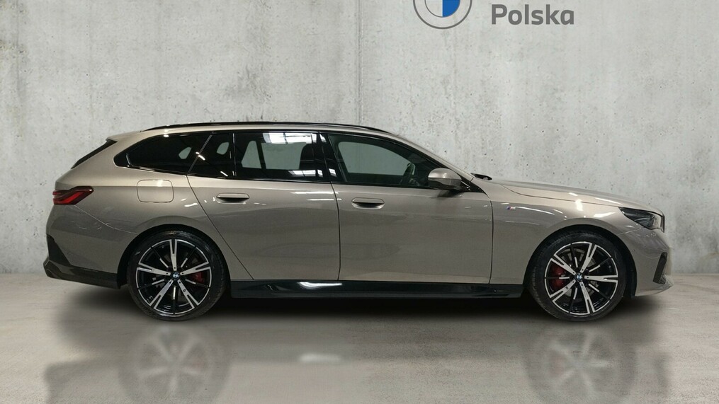 BMW Seria 5, 520