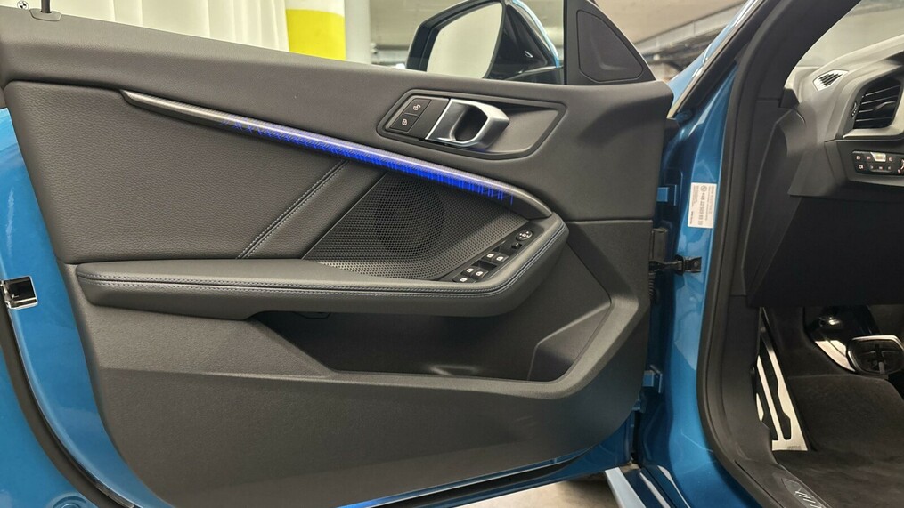 BMW Seria 2 218