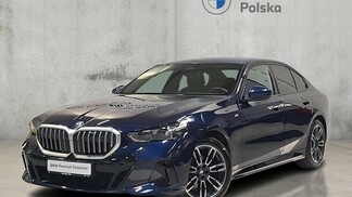 BMW Serii 5, 520