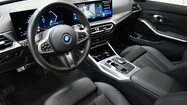 BMW Serii 3, 330
