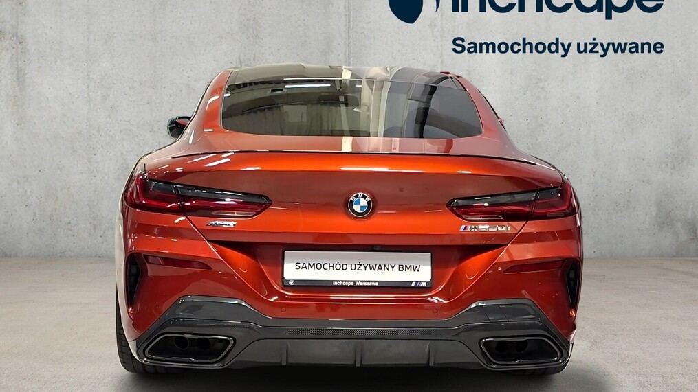 BMW Serii 8, 850