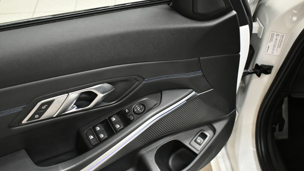 BMW Seria 3 320