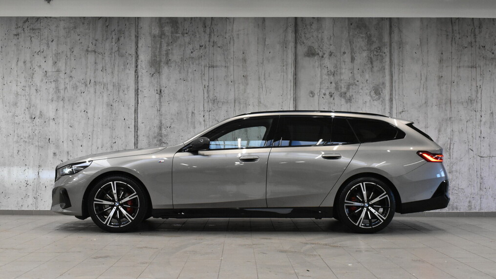 BMW Serii 5, 520
