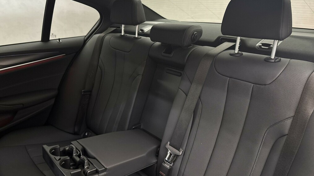 BMW Seria 5 530