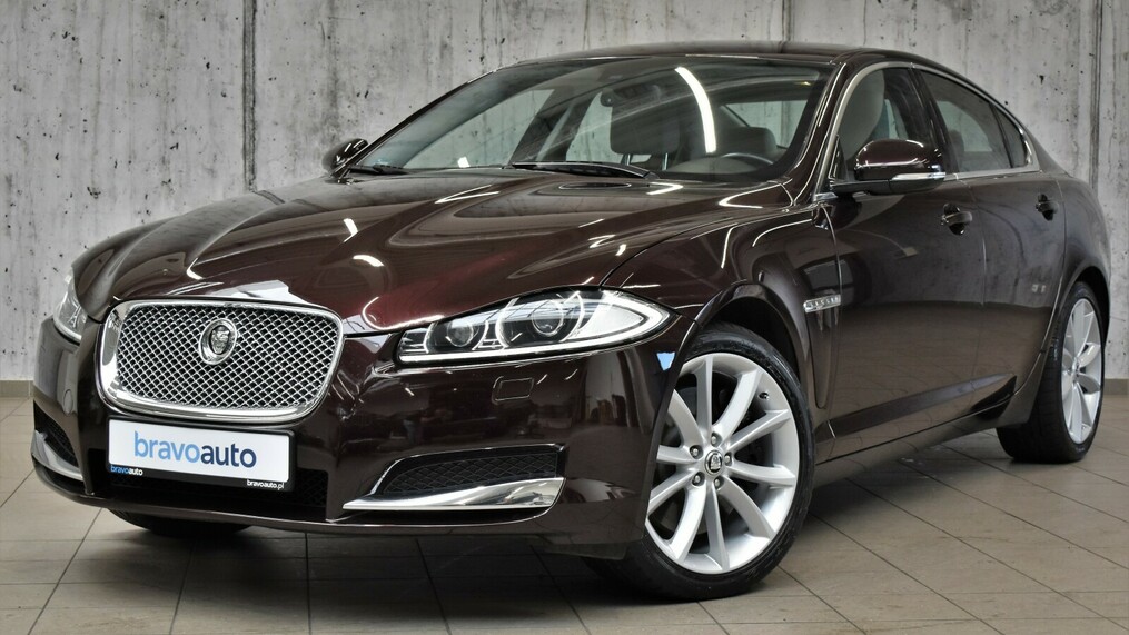 Jaguar XF