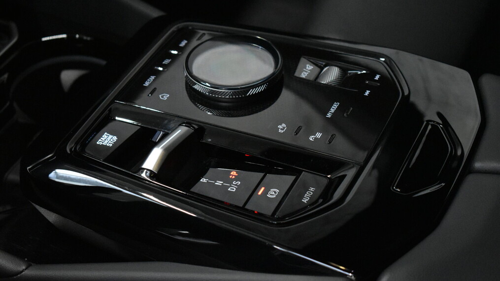 BMW Serii 5, 520