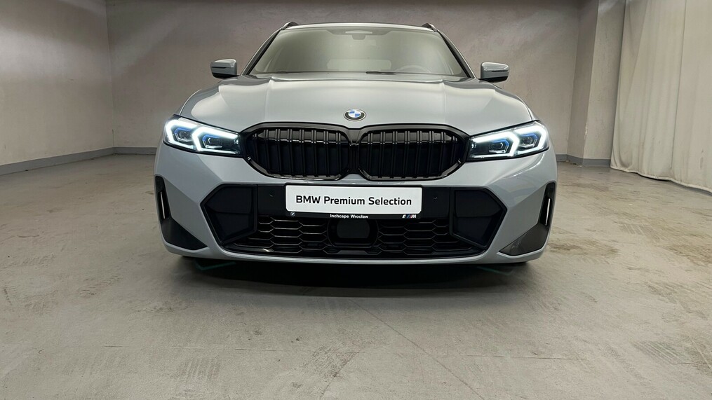 BMW Serii 3, 320