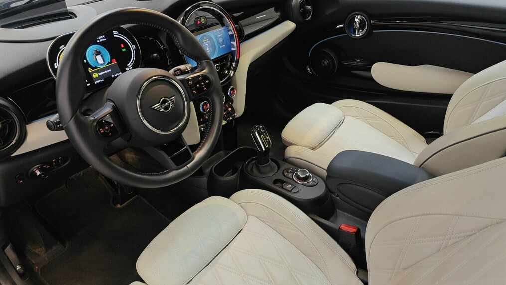 MINI Cooper SE