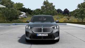 BMW iX2