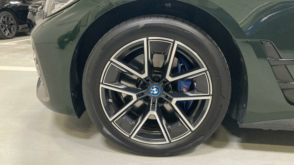 BMW Seria 4 i4