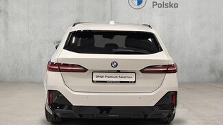 BMW Serii 5, 520
