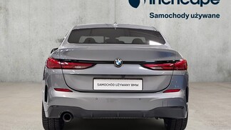 BMW Serii 2, 218