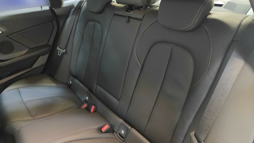 BMW Seria 2 235