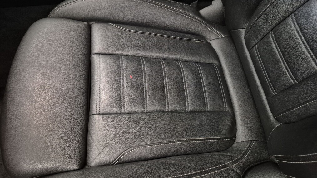 BMW Serii 3, 320