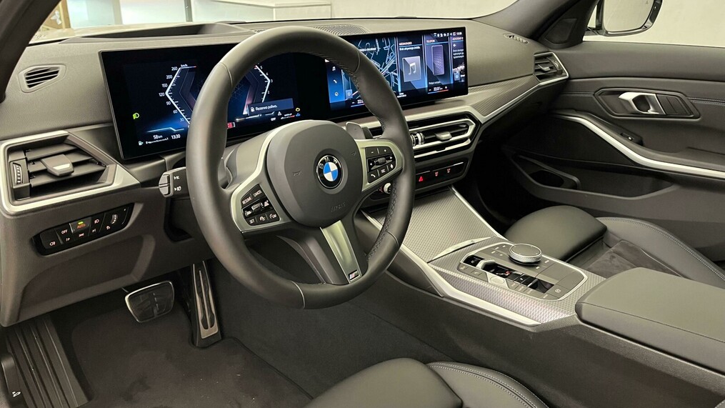 BMW Serii 3, 320
