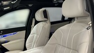 BMW Seria 7, 740