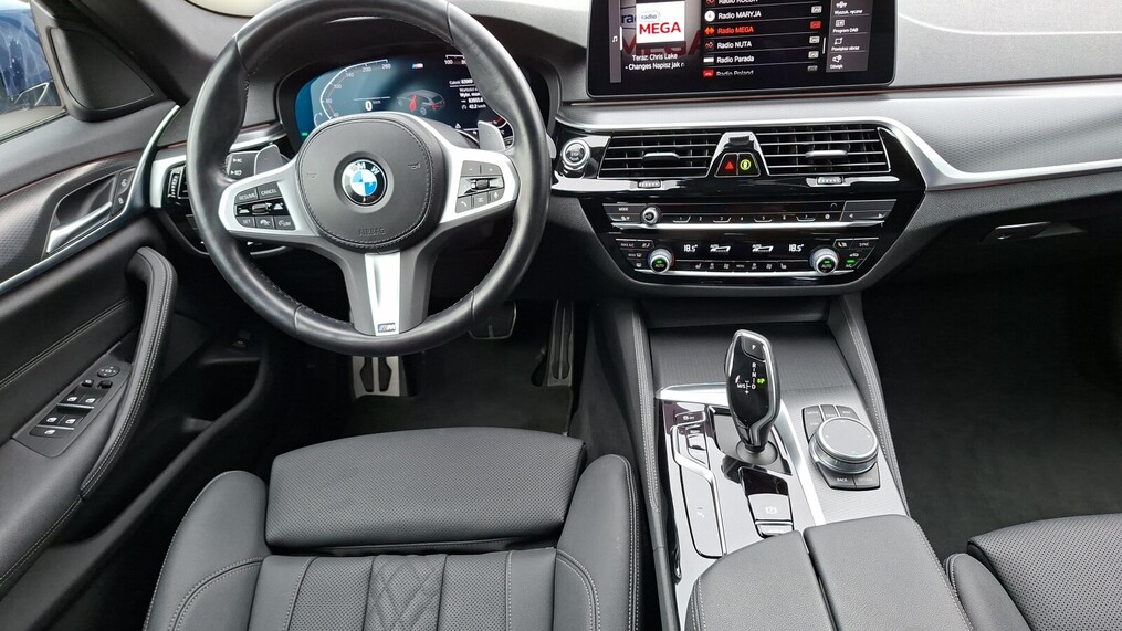 BMW Serii 5, 530