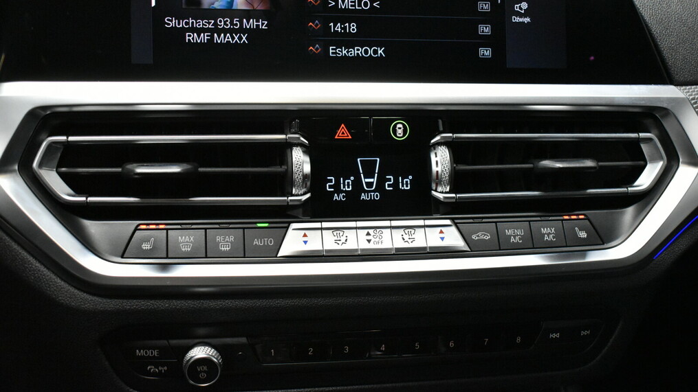BMW Serii 3, 320