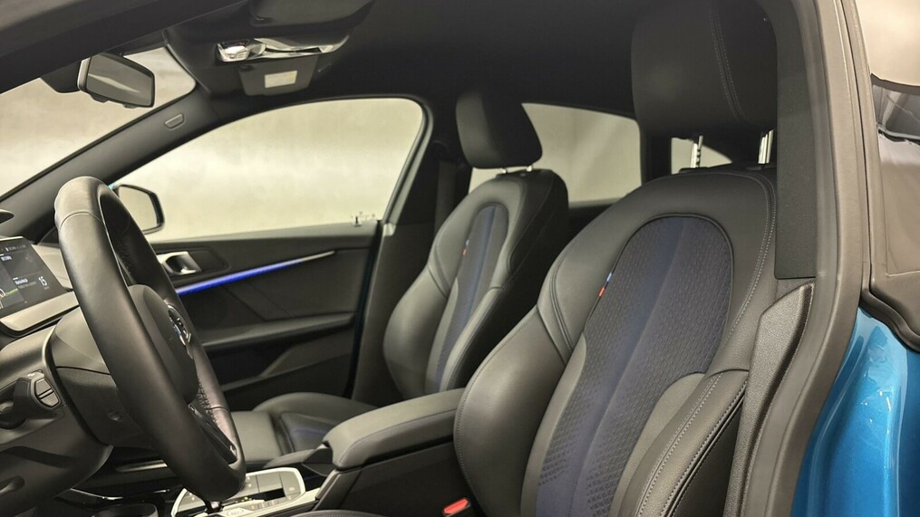 BMW Seria 2 218