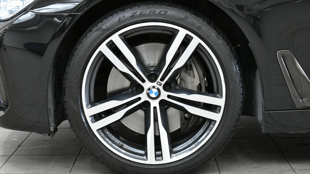 BMW Seria 7 750