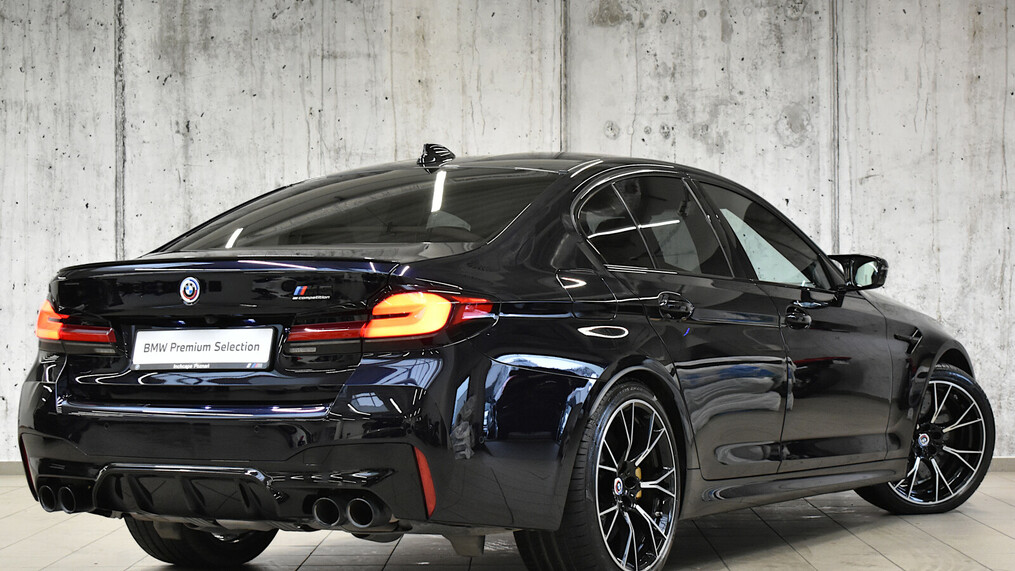 BMW Seria M5