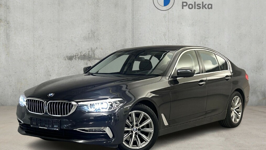 BMW Serii 5, 520