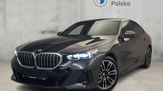 BMW Serii 5, 520