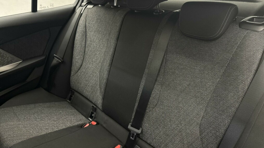 BMW Serii 1, 118