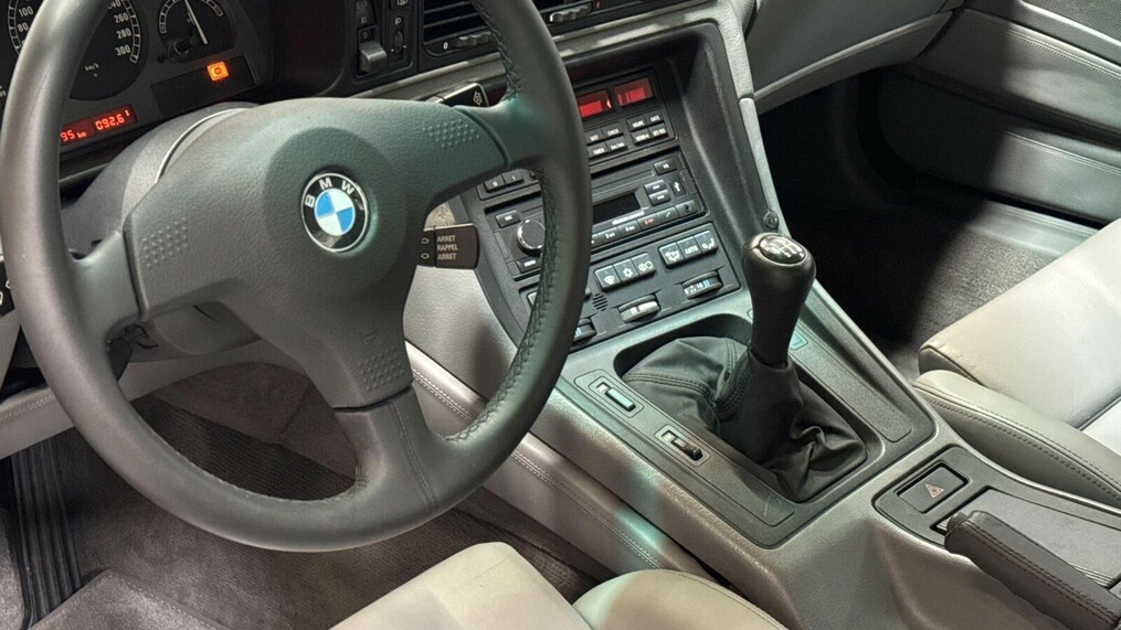 BMW Serii 8, 850