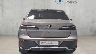 BMW Serii 7, 740