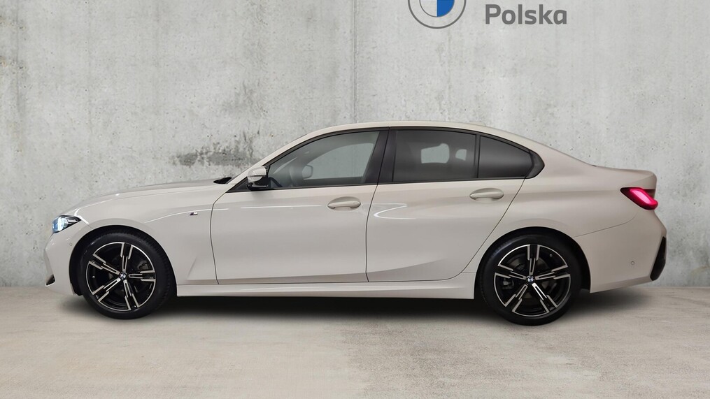 BMW Serii 3, 320
