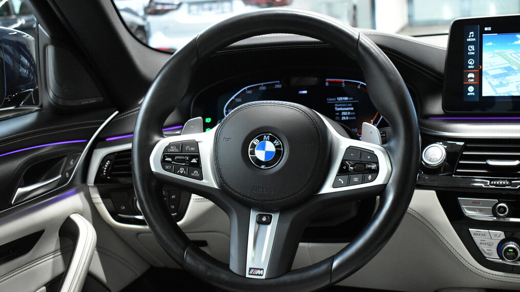 BMW Serii 5, 540