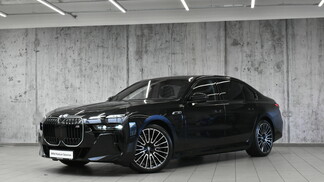 BMW Serii 7, 760