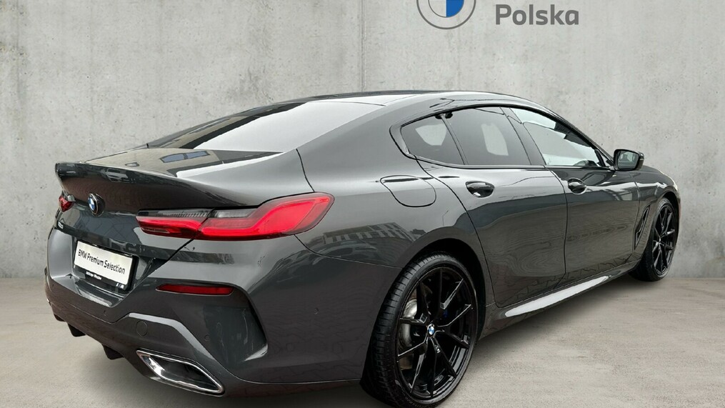 BMW Seria 8 840