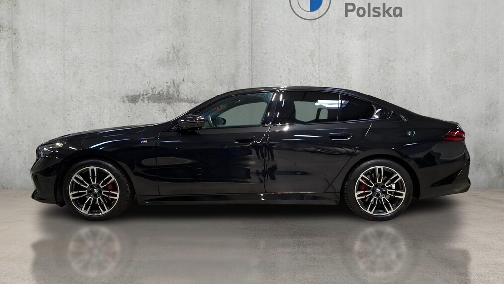 BMW Serii 5, 520