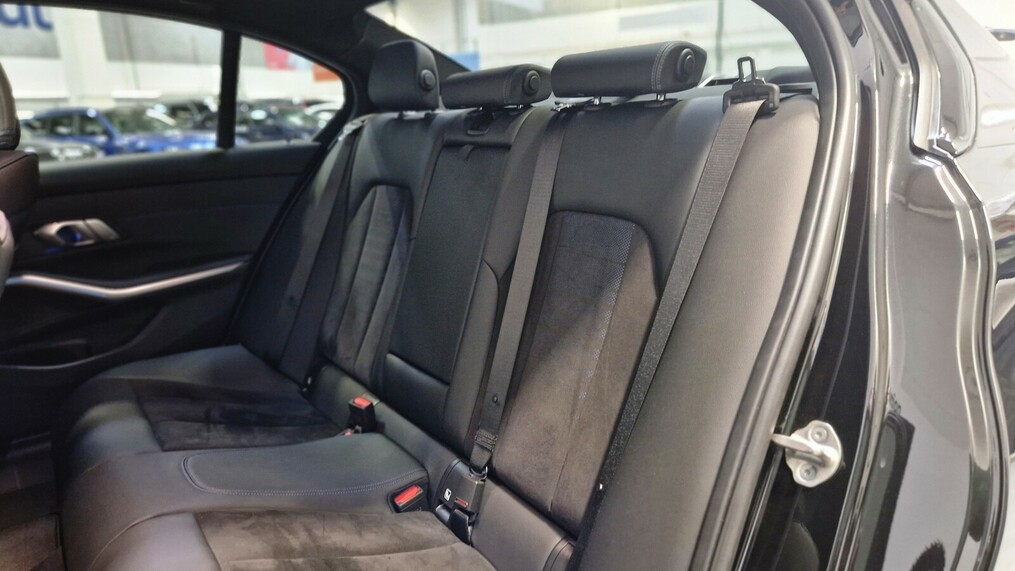 BMW Seria 3 320
