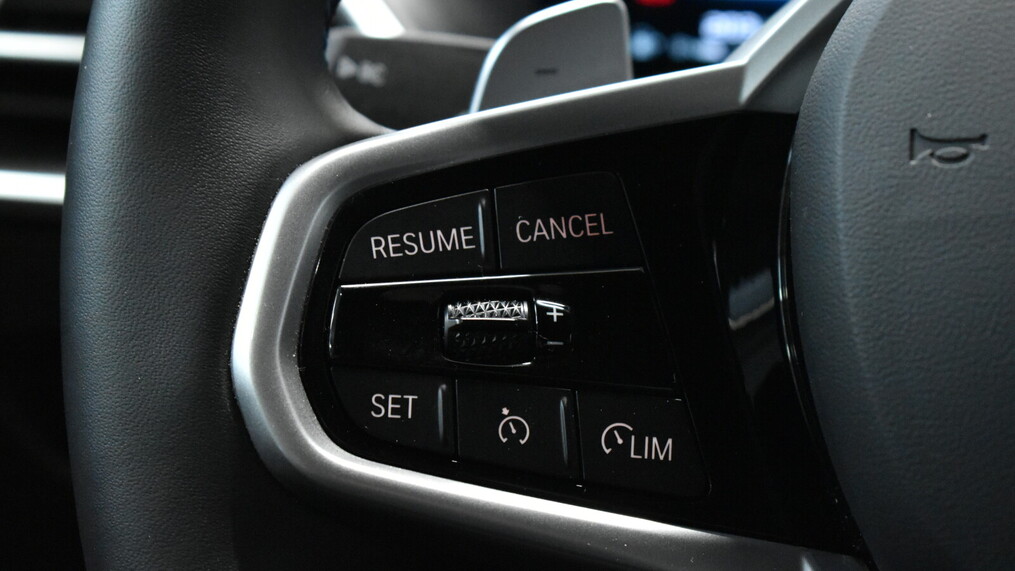 BMW Serii 3, 340