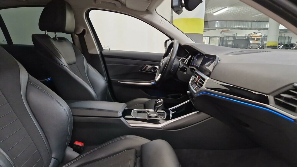 BMW Seria 3 330