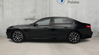 BMW Serii 7, 740