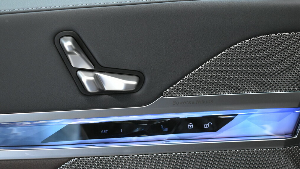 BMW Seria 7 740