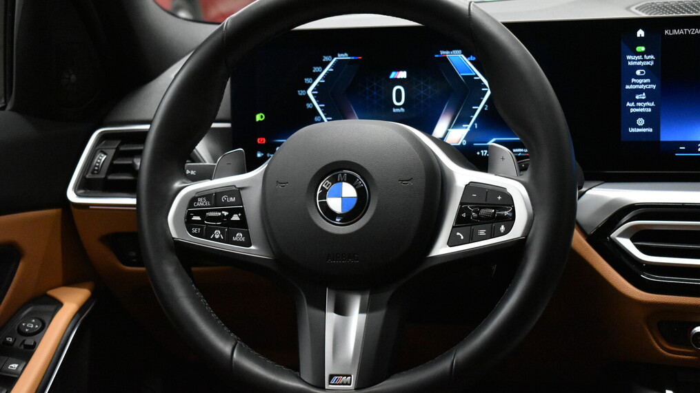 BMW Serii 3, 320