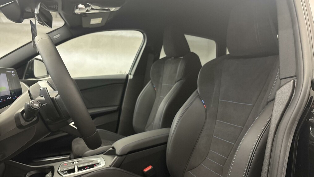 BMW Serii 2, 220