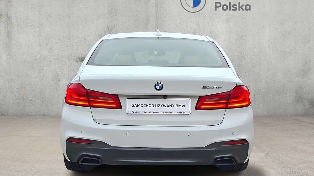 BMW Serii 5, 530