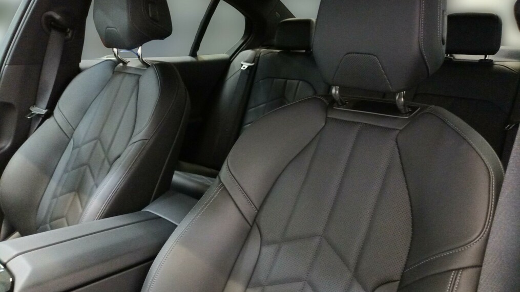 BMW Seria 5, 520