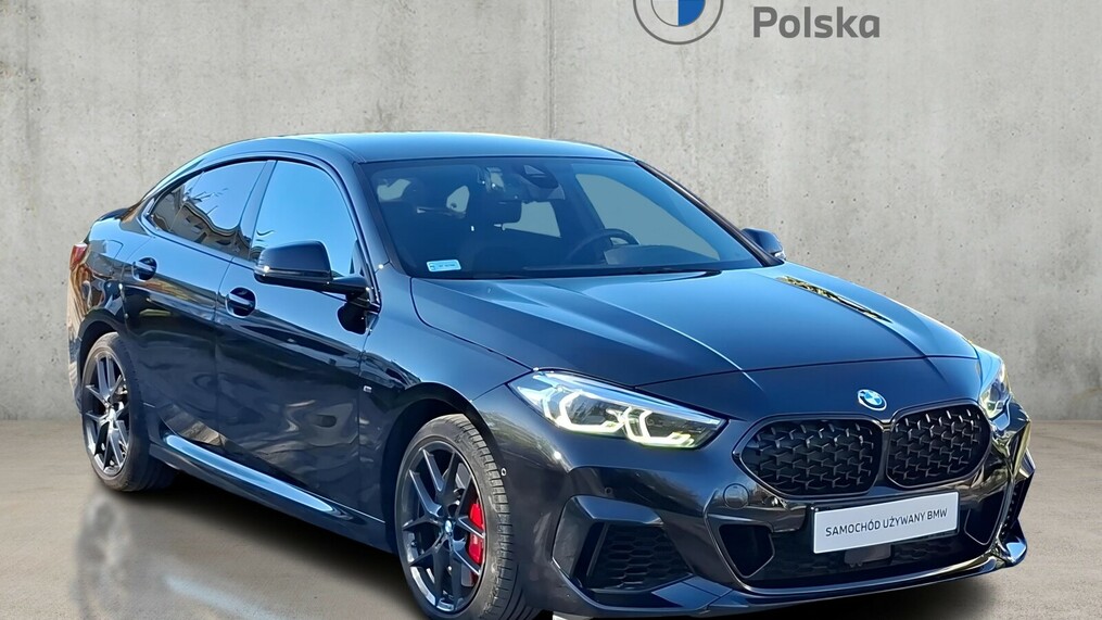 BMW Serii 2, 235